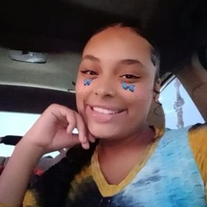 Meet your Posher, Tori